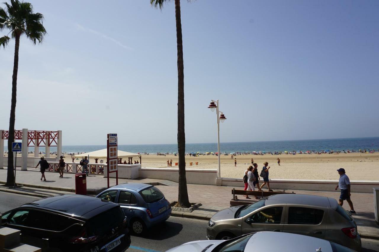 Apartamento La Mar De Cerca. Terraza Vistas Mar. 1ª Linea Playa كاديز المظهر الخارجي الصورة